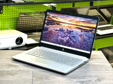 HP Laptop 14-CF1000nc 2
